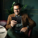 Миниатюра: Калъф универсален тефтер страничен bSmart Premium размер S, до 5.5", Черен